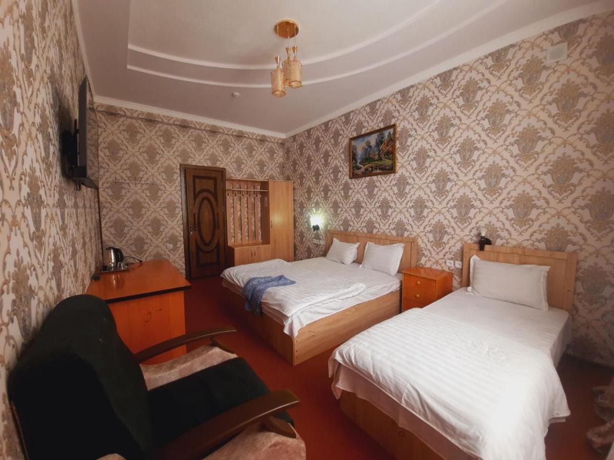 Зона Отдых Apachi В Горах Чимган Hotel Bagian luar foto