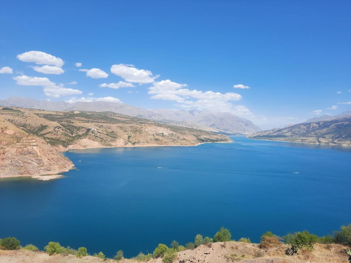 Зона Отдых Apachi В Горах Чимган Hotel Bagian luar foto